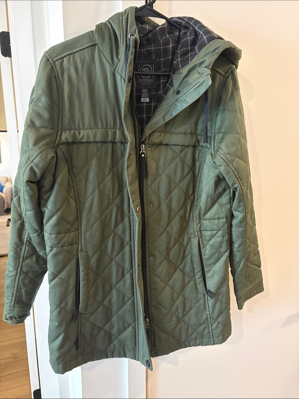 Quilted Green Hooded Women's Coat - Unbranded